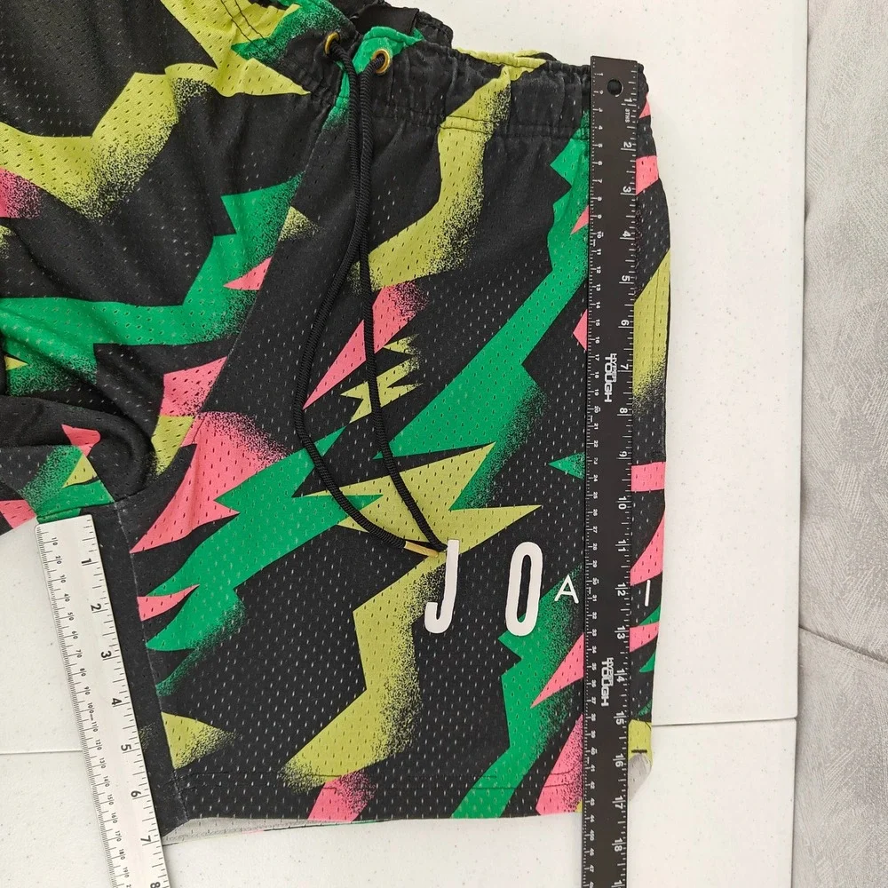 Jordan Mesh Shorts Mens S Black Multi All Over Print CZ4757-307 Tropical Twist